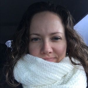 Meet your Posher, Celina